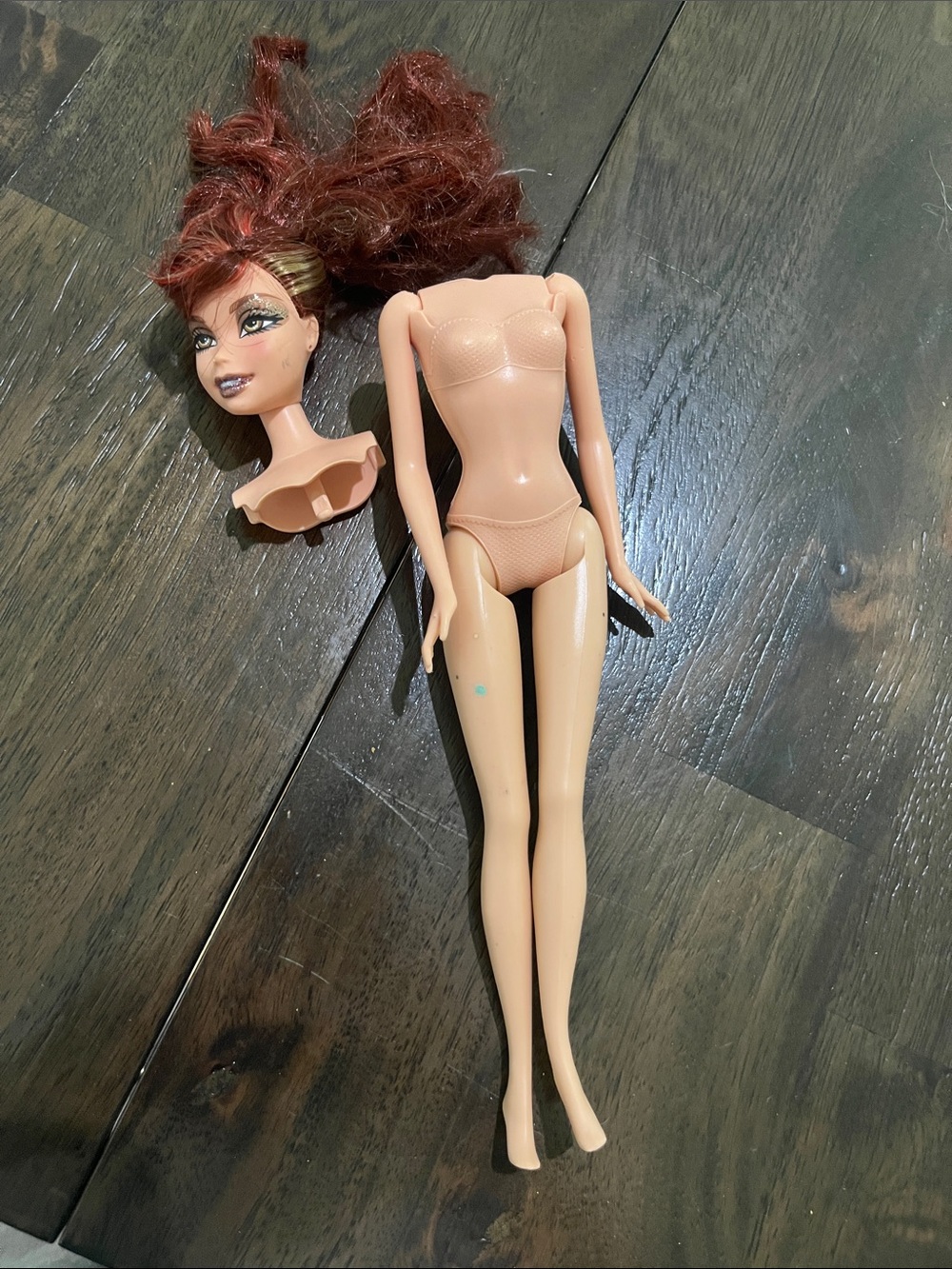 Barbie Mattel My Scene Swappin' Styles Chelsea Doll